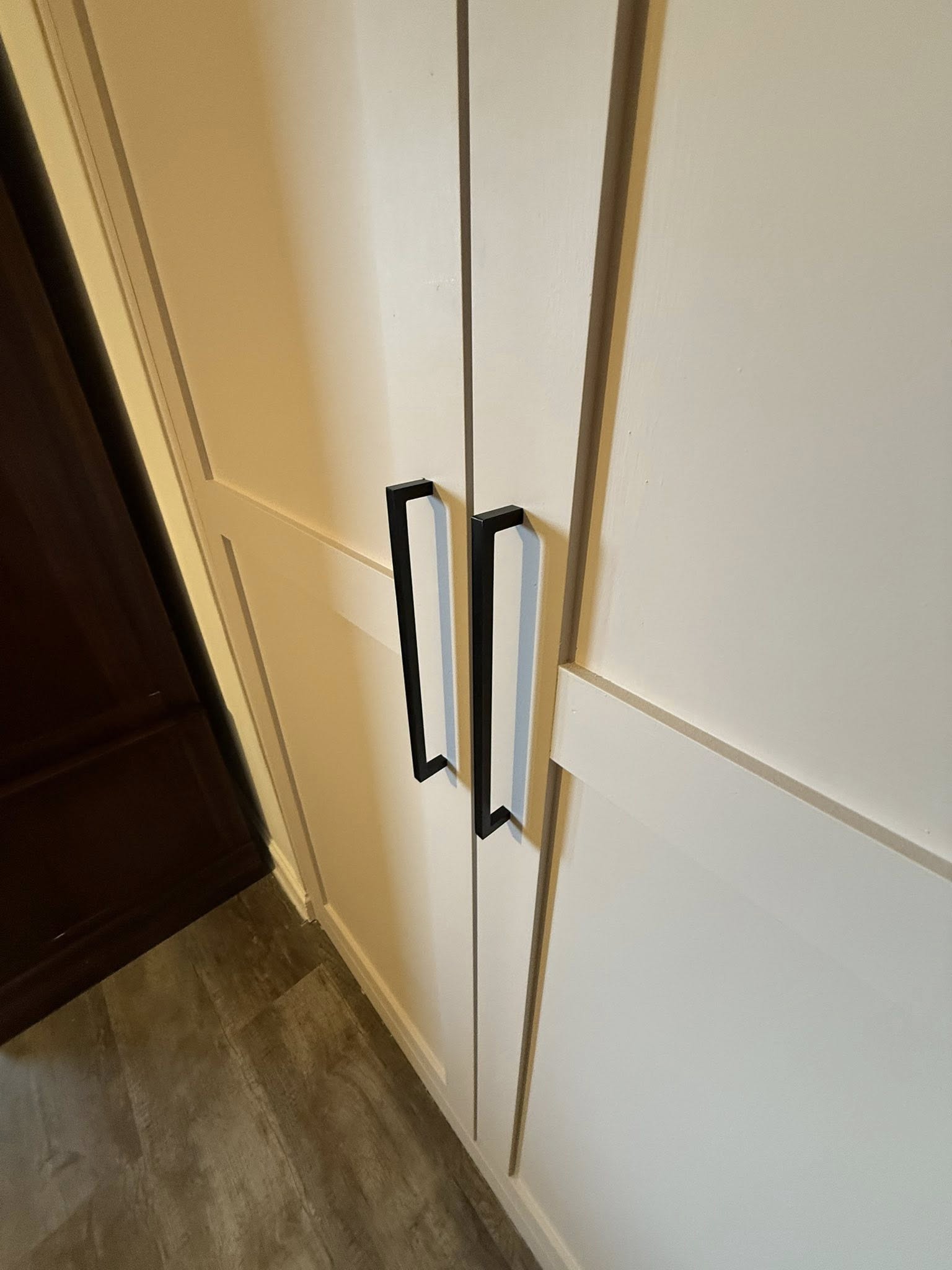 handles on Tailored bedroom wardrobe in Edinburgh with organized shelves and hanging space